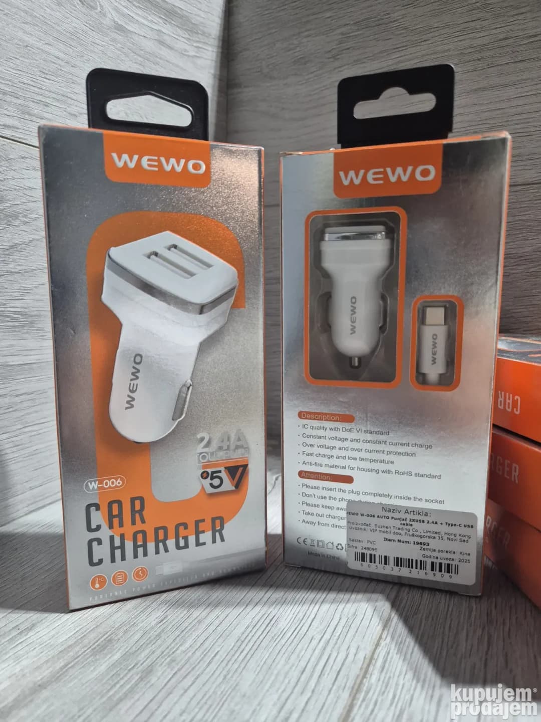 WEWO W-006 AUTO Punjač 2X 'SB 2.4A + Type-C USB
