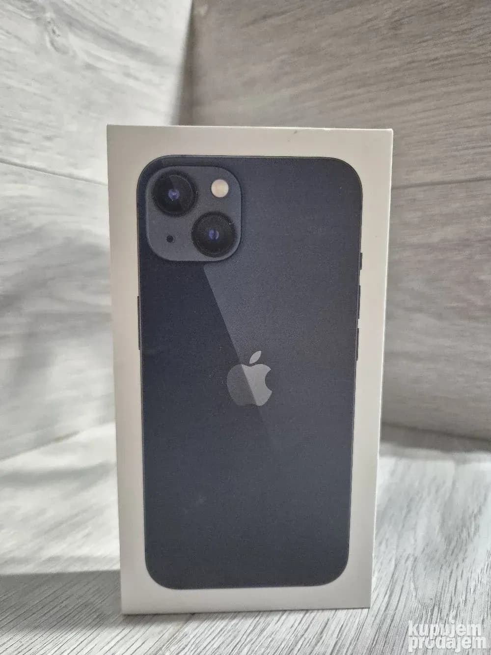 Kutija - iPhone 13 Midnight 128GB