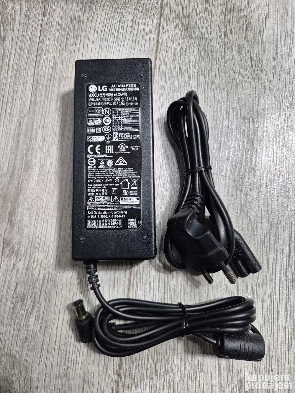 LG 19V 3.42A (LCAP40) 6.5x4.4mm sa iglicom