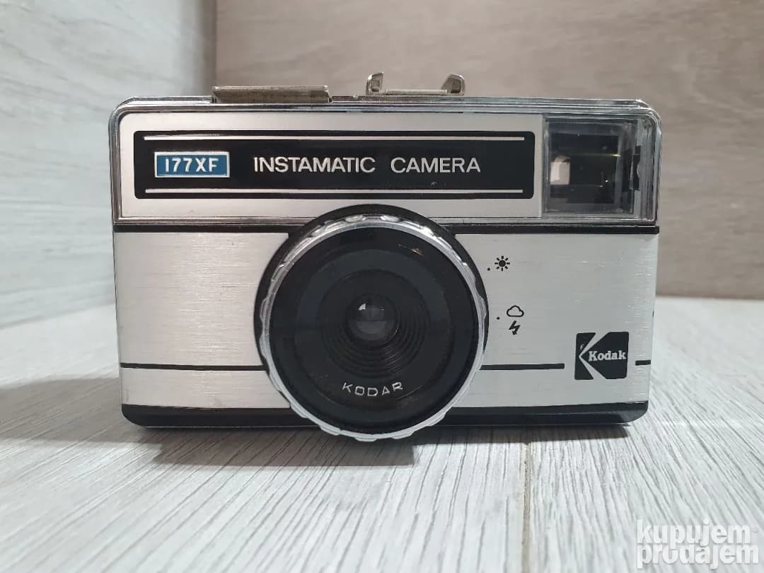 Kodak Instamatic 177XF kamera - fotoaparat