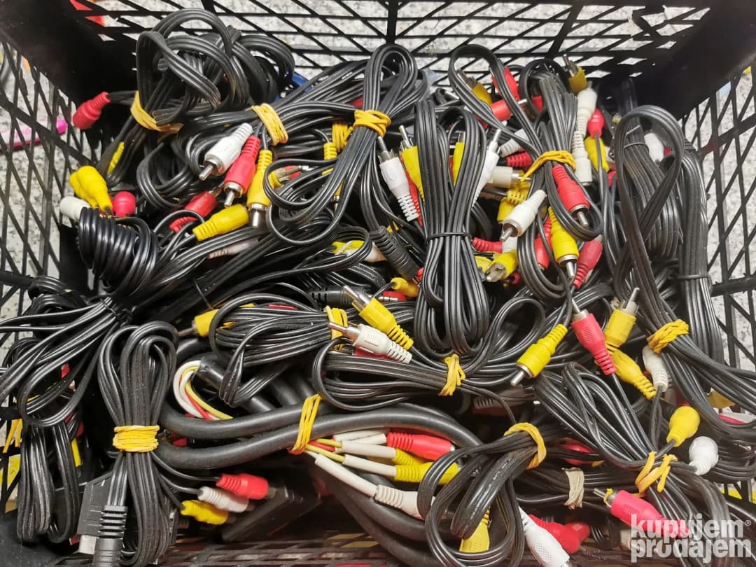 3 rca na 3 rca / 3 rca na 3.5mm / 3 rca na scart