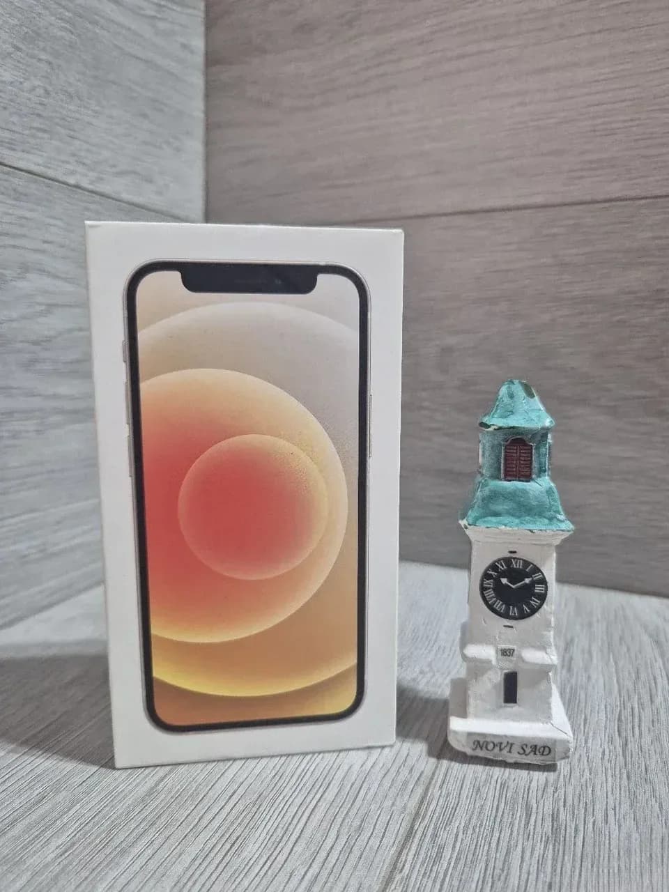 iPhone 12 mini White 64gb - kutija -