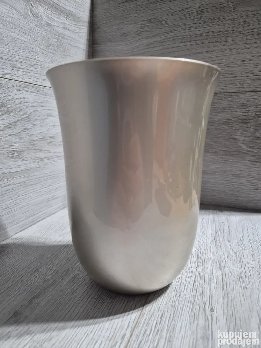 Lexon Bežični punjač sa UV sterilizatorom Oblio