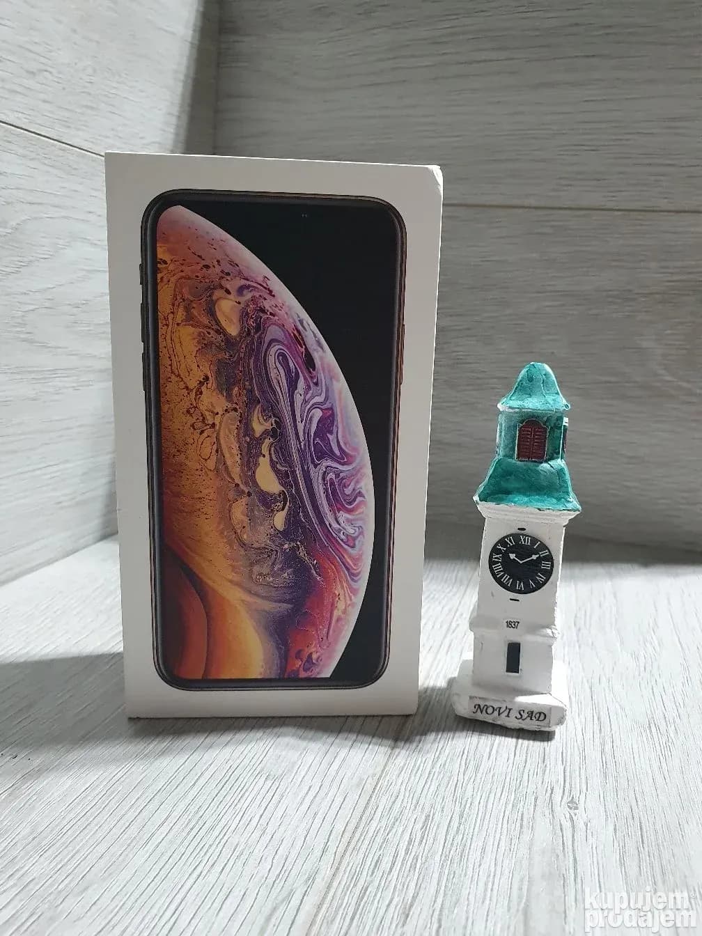 iPhone Xs gold 64gb - kutija -