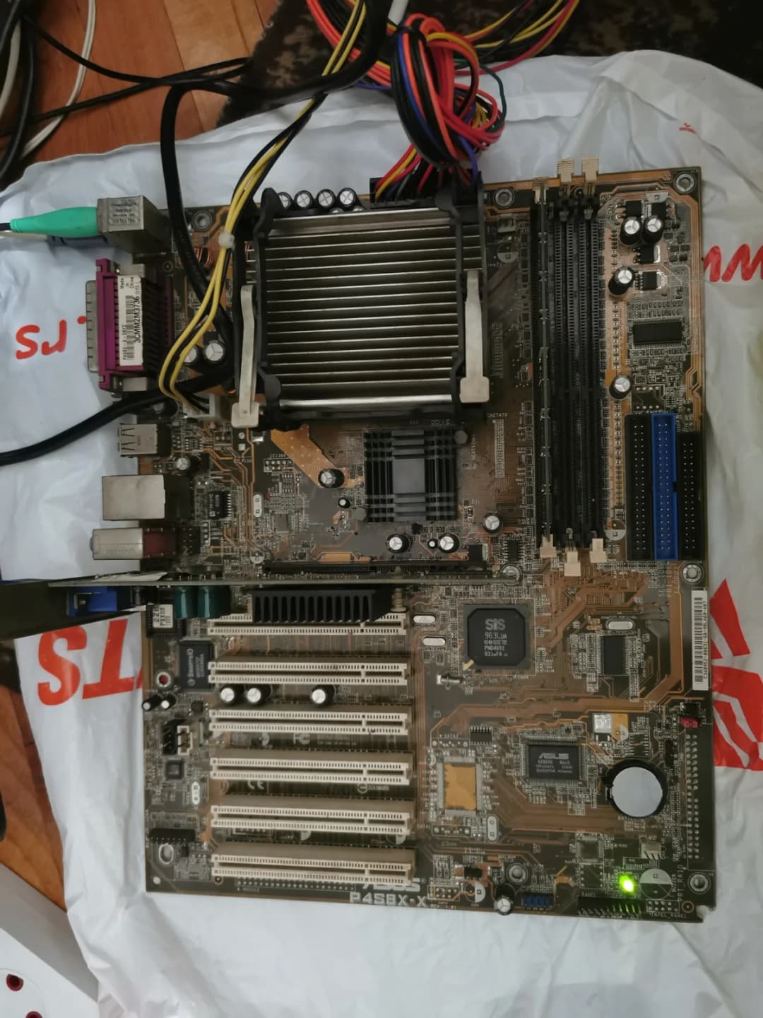 Asus P4S8X-X i Intel Celeron 2.40Ghz - Čitajte Opis!