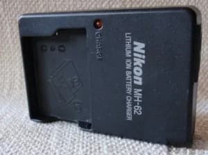 punjac NIKON MH- 62