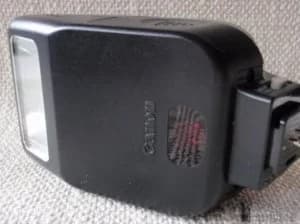 blic Canon 200E