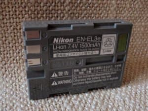 Nikon EN-EL3e