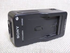 SONY punjac ac-v615