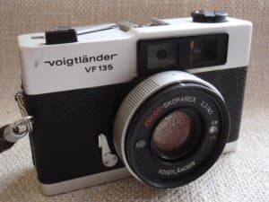 VOIGTLANDER VF 135 fotoaparat