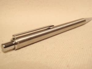 PELIKAN olovka