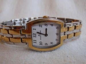 JAQCUES LEMANS zenski sat