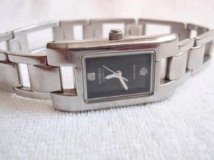 CASIO zenski sat