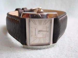 ARMANI zenski sat
