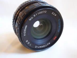 28/2.8 Olimpus travenar objektiv