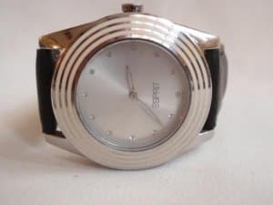 ESPRIT zenski sat