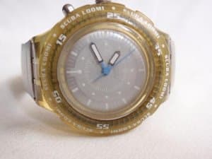 SWATCH zenski sat xxxw