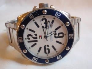 TOMMY HILFIGER muski sat xxx