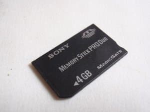 SONY 4GB memorija