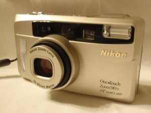 NIKON Zoom 90s