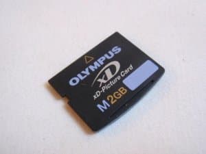 OLIMPUS XD 2GB memorija