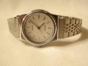 CASIO zenski satic