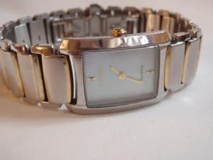 CITIZEN Eco zenski sat xxx