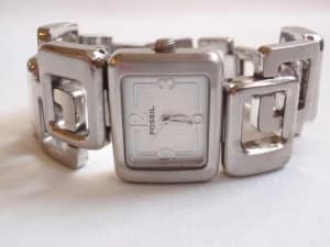 FOSSIL zenski sat xxx