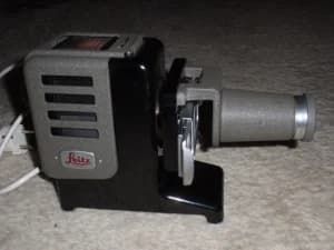 LEICA Prado 150 slajd projektor