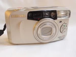 SAMSUNG Vega 140s analogni fotoaparat