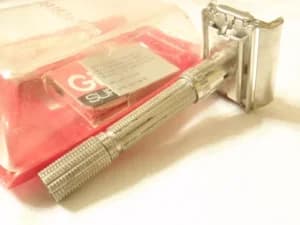 GILLETTE stari brijac