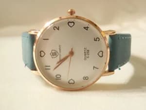 Fashion Watch zenski sat