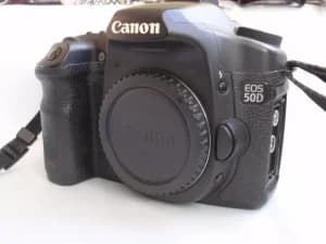 CANON 50D telo aparata