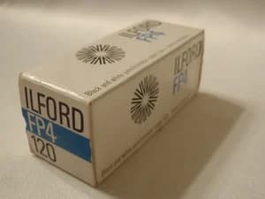 ILFORD 120 FP4 sa isteklim rokom