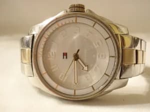 TOMMY HILFIGER zenski sat xxxw