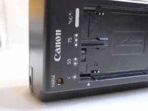 CANON CA-920 punjac baterija