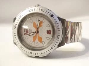 SWATCH zenski sat xxxw