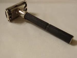GILLETTE stari brijac