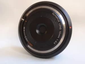 15/8 Olimpus 4/3 objektiv