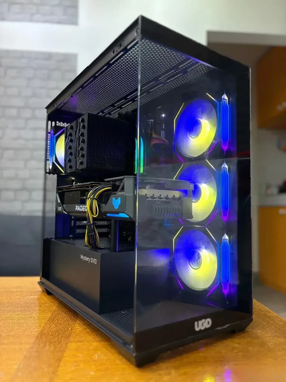 GAMER Ryzen 9 7950X/32GB DDR5/M.2 2.5TB/7900 XT 20GB